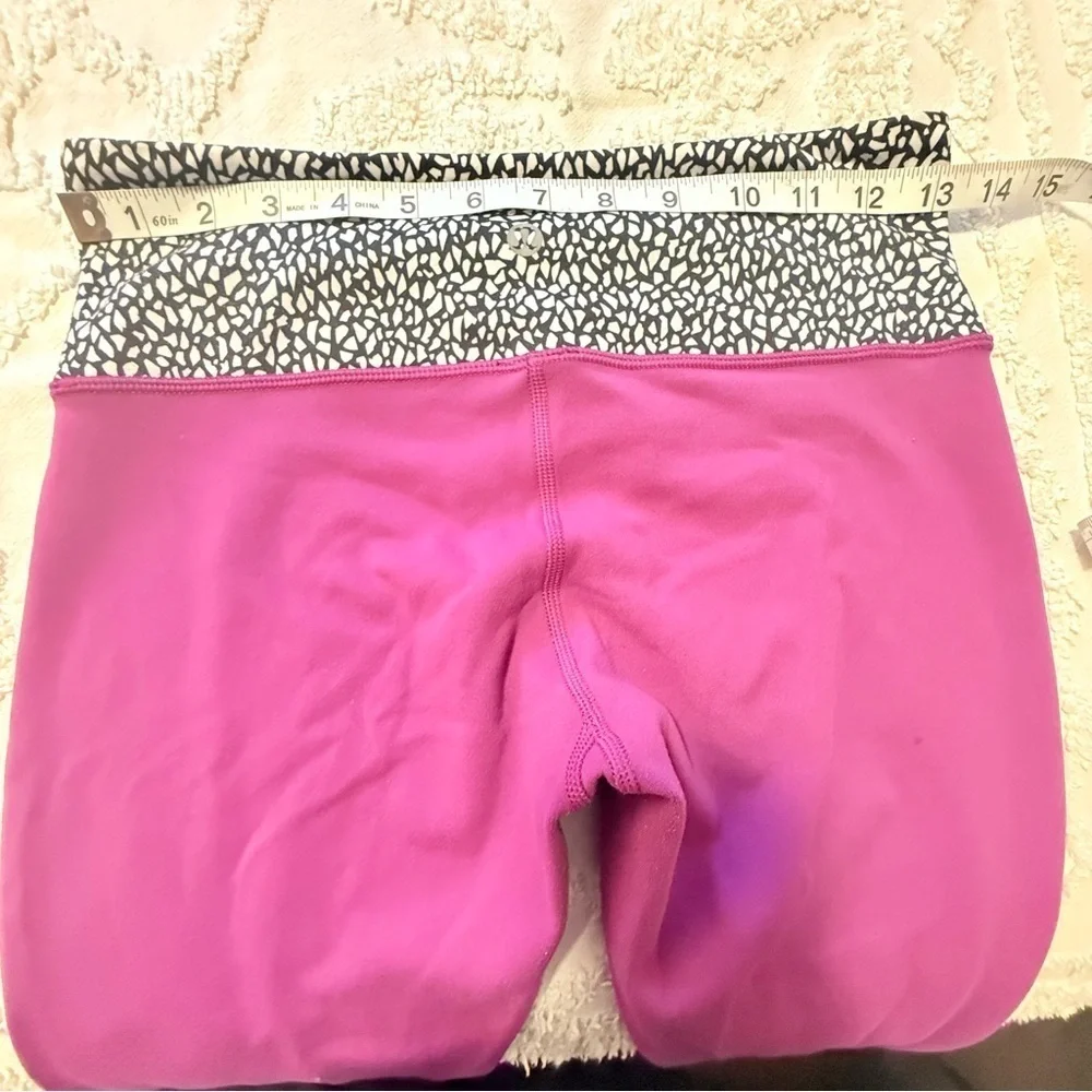 Lululemon Athletica Pink Leggings with Supportive Waistband